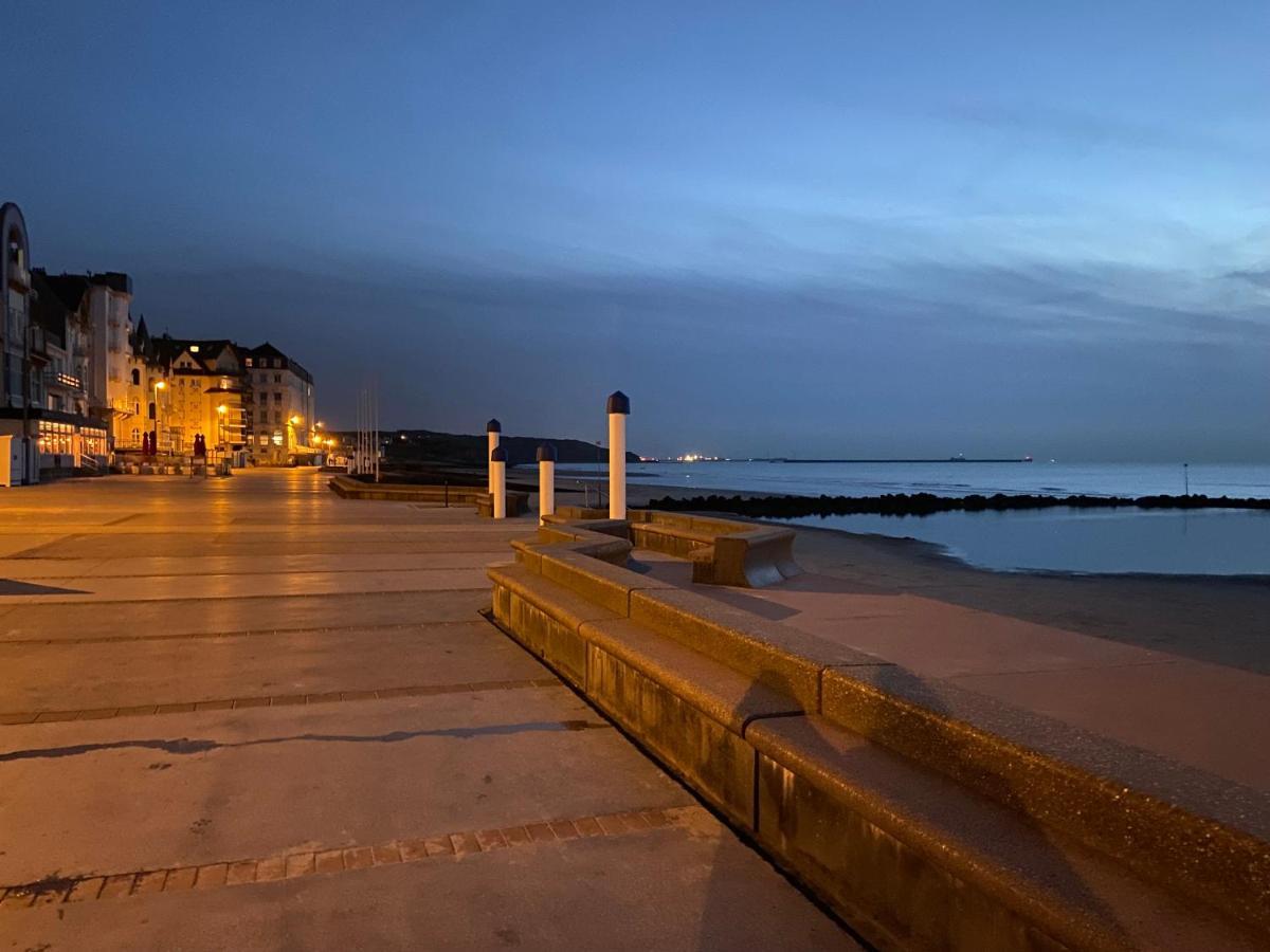 Le Bon Endroit En Bord De Mer, Vue Mer , Parking Et Wifi 위머로우 외부 사진